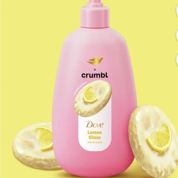 Crumbl x Dove bundle of 3 hand Soaps brand new Strawberry /Lemon/Confetti Cake